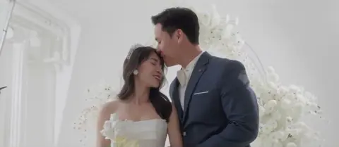 大阪の婚礼 — Hôn lễ ở Osaka